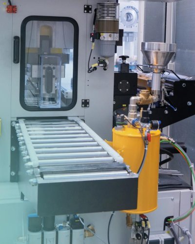 Production line for stamped radiator fins with positioning system for multi-line applications