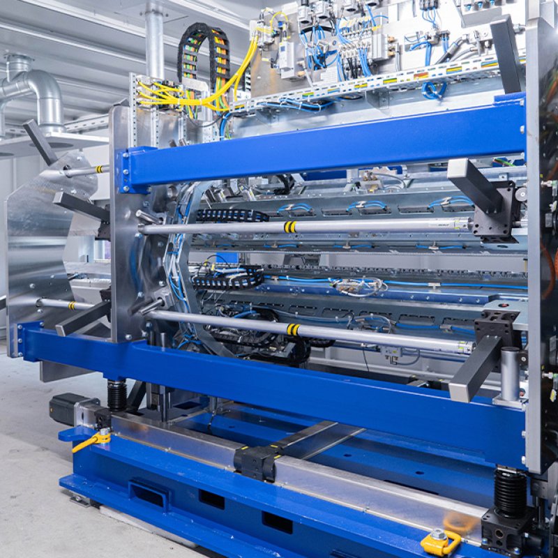 Seitenaufnahme der Laserschweißanlage Variostar